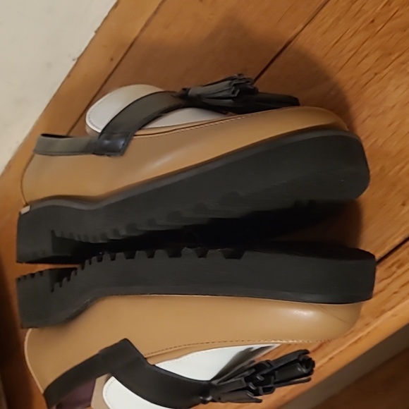 Franco Sarto Womens Brown, Black, and White Tassel Loafers - Picture 7 of 8